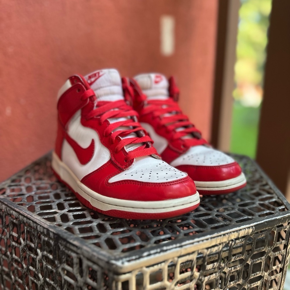 Nike Dunk High - Picture 2 of 6